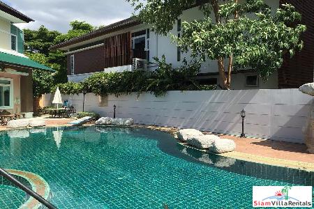 Windmill Village | Luxury House with Pool, 5 bedroom, 4 bathroom near Mega Bangna, Bangkok Pattana School-2
