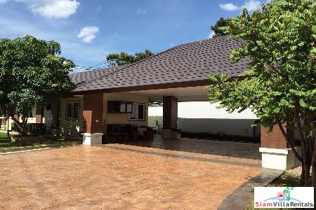 Windmill Village | Luxury House with Pool, 5 bedroom, 4 bathroom near Mega Bangna, Bangkok Pattana School-4