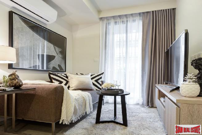 New Luxury Low Rise Condominium Project in an Excellent Area Rama 9 - Two Bed-13