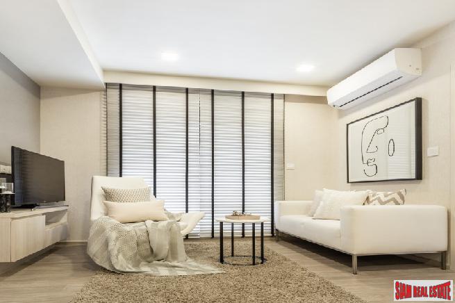 New Luxury Low Rise Condominium Project in an Excellent Area Rama 9 - Two Bed-16