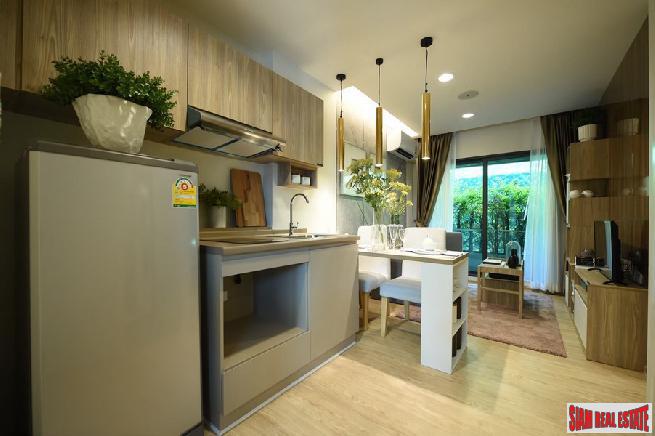 Ready to Move in Resort Style Low-Rise Condo next to Canal at Sukhumvit 50, BTS Onnut - 2 Bed Units - Up to 33% Discount and Full Furnished!-8