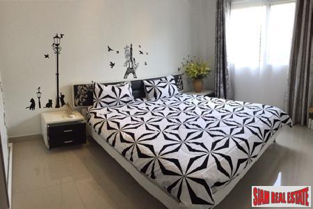 Three Bedroom Pool Villa Located in a Private Estate in Rawai-6