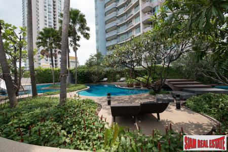 WaterMark Chaophraya | Luxurious 5- Star Three Bedroom Condo with River Views, Saphan Taksin, Bangkok-0