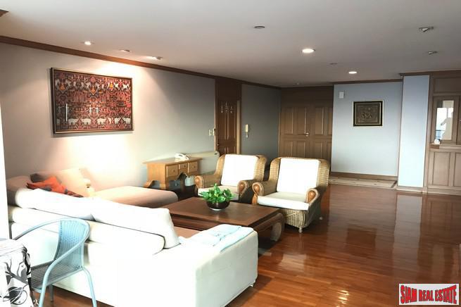 Sathorn Gardens | River and City Views from this Three Bedroom Condo for Rent at Sathorn, Bangkok-8