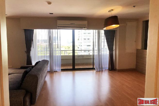 Large and Comfortable Three Bedroom in a Great Location of Khlong Toei, Bangkok-8