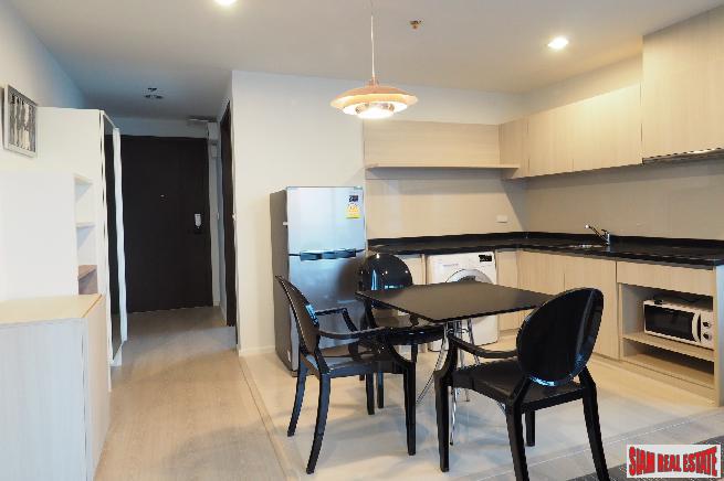Rhythm Narathiwas | Two Bedroom Corner Unit with City Views for Rent in Sathorn-15