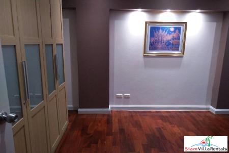 49 plus 1 | Comfortable Living in this Two Bedroom Condo in Thong Lo-13