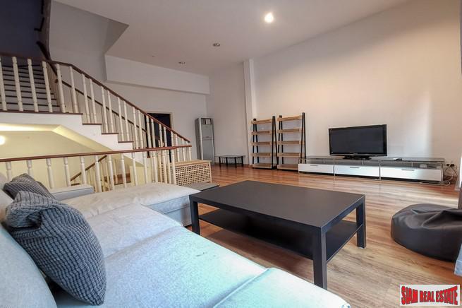 Baan Klang Krung Grande Vienna Rama 3 | Beautiful Three Bedroom, Three Level Townhouse for Sale in Bang Phongphang-10