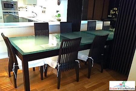 The Lakes | Huge Two Bedroom Pet Friendly Condo with Views and Extras Asok-7