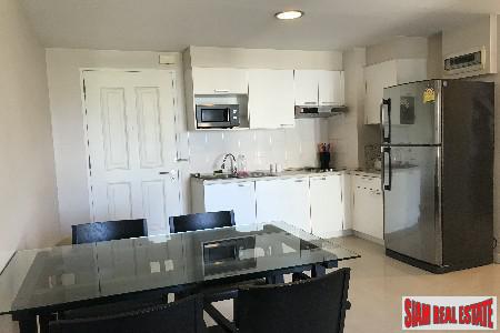 The Clover Thonglor 18 | Two Bedroom Condo for Sale with Pool Views in Thong Lo-7