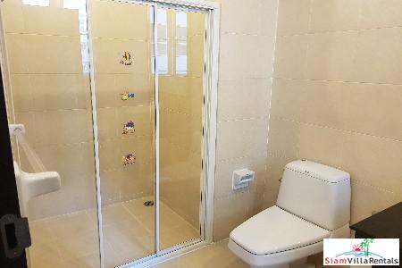 Grand Mercure Bangkok Asoke Residence | Convenient and Extra Large Three Bedroom Condo for Rent-4