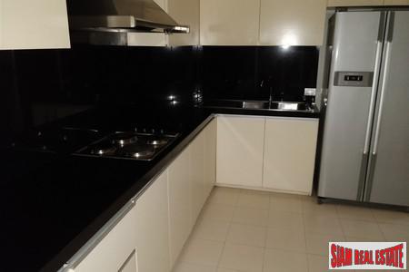 Ficus Lane | Super Large and Luxurious Four Bedroom Condo Near Sky Train in Phra Khanong-11