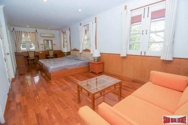 Lakeside Villa 1 | Modern Three Bedroom Home Surrounding in a Park-Like Setting, Bang Na, Bangkok-27