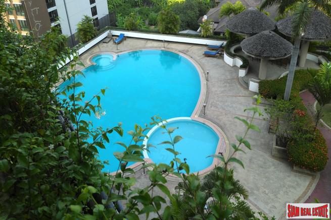 Moon Tower | Large 3 Bed Duplex with Terrace and Garden Views at Sukhumvit 59, Thong Lor-1