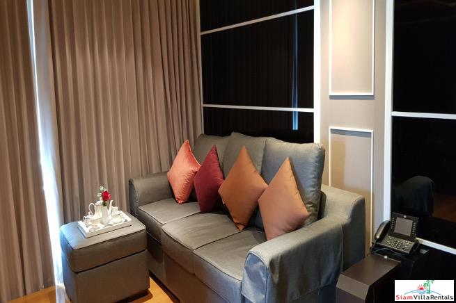 Skywalk Condo | Fantastic City Views from this Contemporary Two Bedroom Condo in Phra Khanong-18