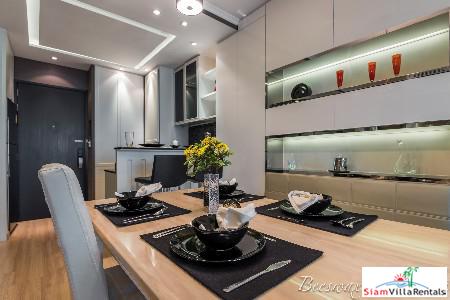 Skywalk Condo | Fantastic City Views from this Contemporary Two Bedroom Condo in Phra Khanong-3