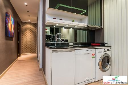 Skywalk Condo | Fantastic City Views from this Contemporary Two Bedroom Condo in Phra Khanong-8