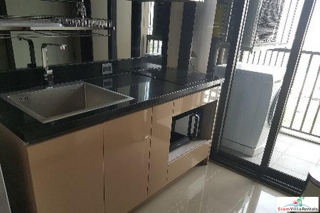 The Line Sukhumvit 71 | One Bedroom with Views of the City for Rent in Phra Khanong