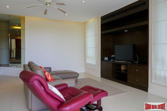 Layan Garden | Superb Spacious Three Bedroom Condo for Rent-15