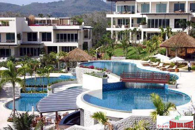 Layan Garden | Luxurious Three Bedroom Condo with Pool Access for Rent-1