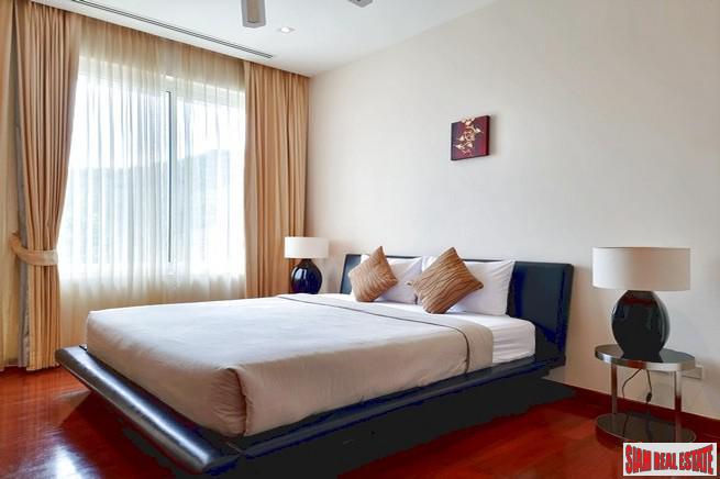 Layan Garden | Luxurious Three Bedroom Condo with Pool Access for Rent-7