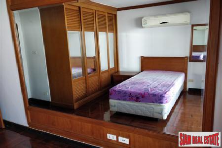 Le Premier 1 | Large Penthouse Condo at Sukhumvit 23, Bangkok-4