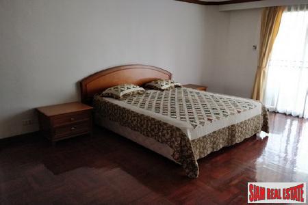 Le Premier 1 | Large Penthouse Condo at Sukhumvit 23, Bangkok-5
