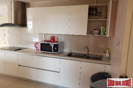 39 Suites | Convenient and Modern Two Bedroom Condo on Sukhumvit 39, Phrom Phong-9
