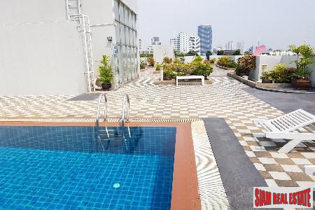 39 Suites | Convenient and Modern Two Bedroom Condo on Sukhumvit 39, Phrom Phong-15