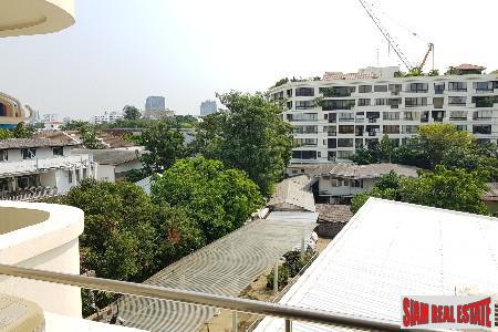 39 Suites | Convenient and Modern Two Bedroom Condo on Sukhumvit 39, Phrom Phong-2