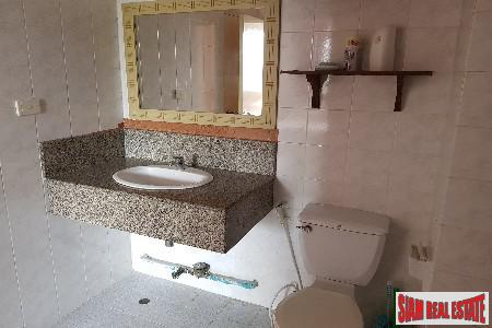 39 Suites | Modern and Convenient Two Bedroom for Rent on Sukhumvit 39-5