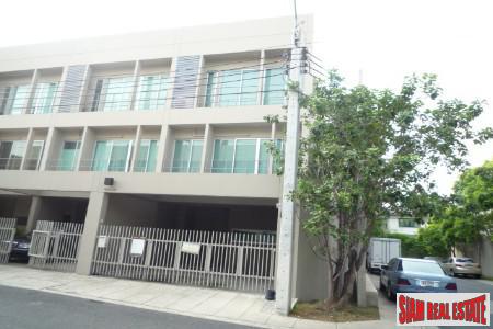 Noble Cube Pattanakarn | Newly Built Three Storey Townhouse for Sale in Suan Luang, Bangkok-0