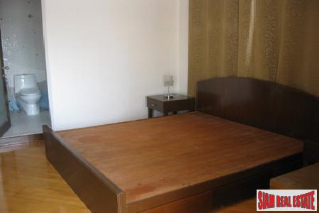 Witthayu Complex | Spacious One Bedroom on the 19th Floor in Phetchaburi, Bangkok-6