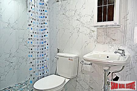 Fortune Condo Town | Unique and Large Two Bedroom Condo in Sathorn, Bangkok-6