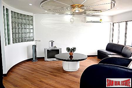 Fortune Condo Town | Large Unique Two Bedroom for Rent in Sathorn-4