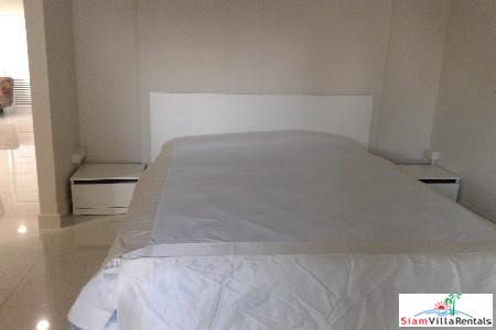 President Park View Tower | Large Three Bedroom Great for Families on Sukhumvit 24-2