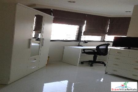 President Park View Tower | Large Three Bedroom Great for Families on Sukhumvit 24-3