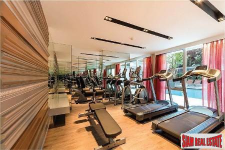 Maestro 39 Residence | Unique Ground Floor Two Bedroom with Private Garden on Sukhumvit 39-1