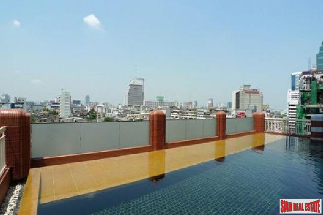 Manhattan Chidlom | Nicely Decorated 2 Bed Condo with Canal Views in Chidlom-22
