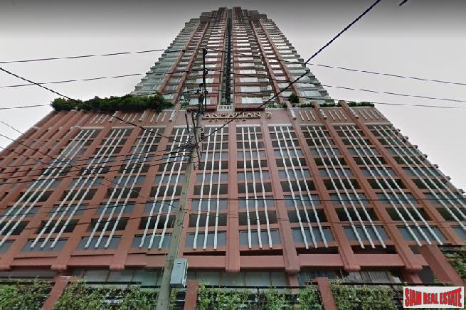 Manhattan Chidlom | Nicely Decorated 2 Bed Condo with Canal Views in Chidlom-25
