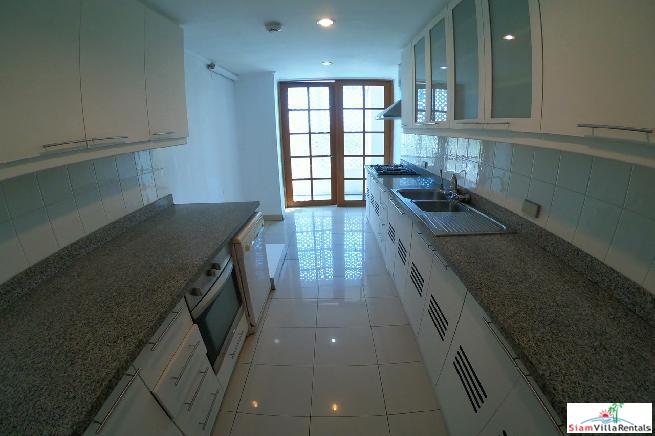 Navin Mansion | Penthouse 3 Bed Duplex at a Boutique Apartment Block of only 8 Units in Tropical Grounds at Yan Nawa - Pets Allowed-15