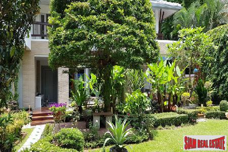 Noblewana | Tropical Custom Built 4 Bed Home in Secure Estate at Tha Raeng, Bang Khen, Watcharapol-16