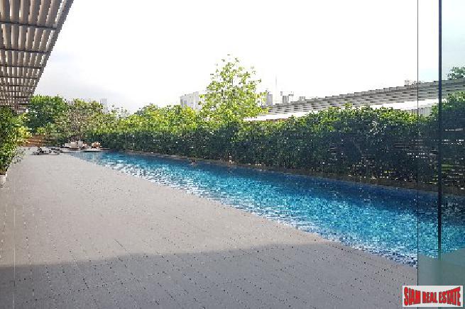 The Loft Yenakart | Large Two Bedroom with City Views in Sathorn, Bangkok-13
