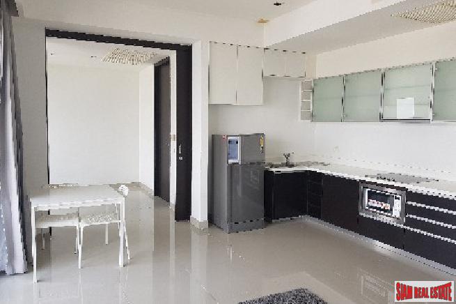 The Loft Yenakart | Large Two Bedroom with City Views in Sathorn, Bangkok-7
