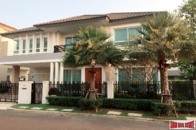 Bangkok Boulevard Rama 9-Srinakarin | Modern and Large Two Storey Near Airport and Schools in Saphan Sung-13