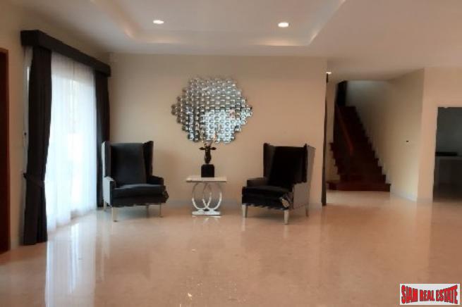 Bangkok Boulevard Rama 9-Srinakarin | Modern and Large Two Storey Near Airport and Schools in Saphan Sung-2