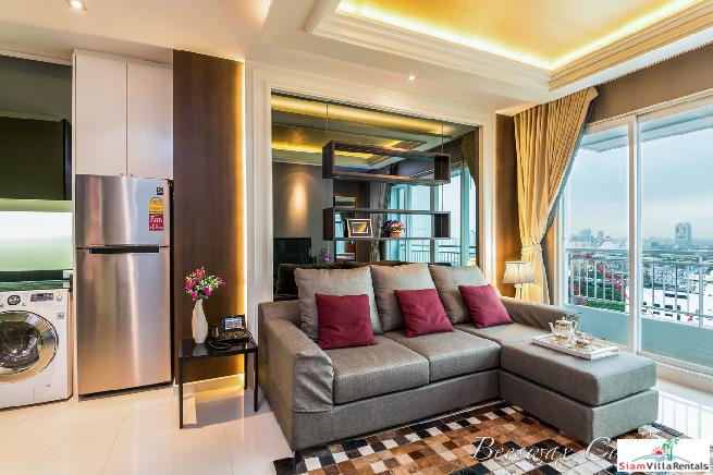 Circle Condominium | High Quality 1 Bed Condo for Rent with City Views on the 25th Floor-19