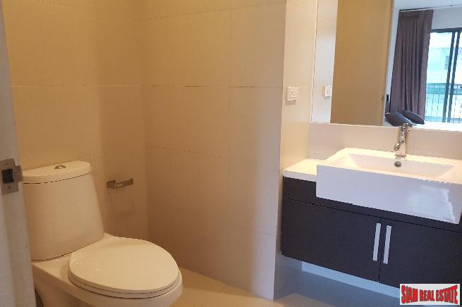 Noble Solo Condo | Two Bedroom with Pool Views on Sukhumvit 55, Bangkok-9
