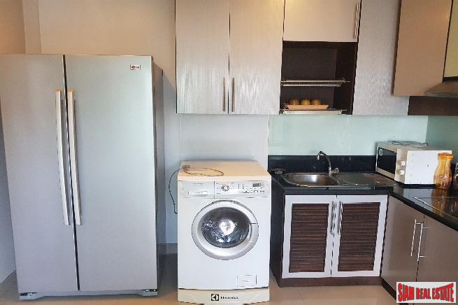Noble Solo Condo | Two Bedroom with Pool Views on Sukhumvit 55, Bangkok-13