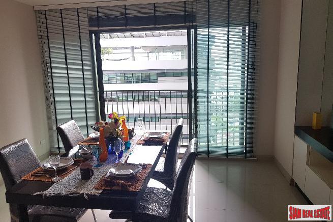 Noble Solo Condo | Two Bedroom with Pool Views on Sukhumvit 55, Bangkok-16